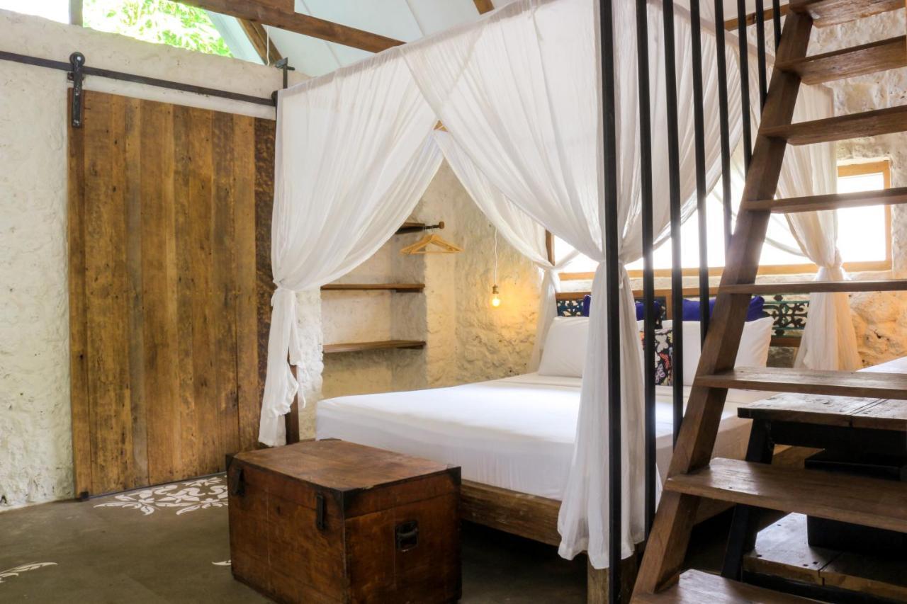 Chanteak Bali - Stone House 3 Jimbaran  Exterior photo